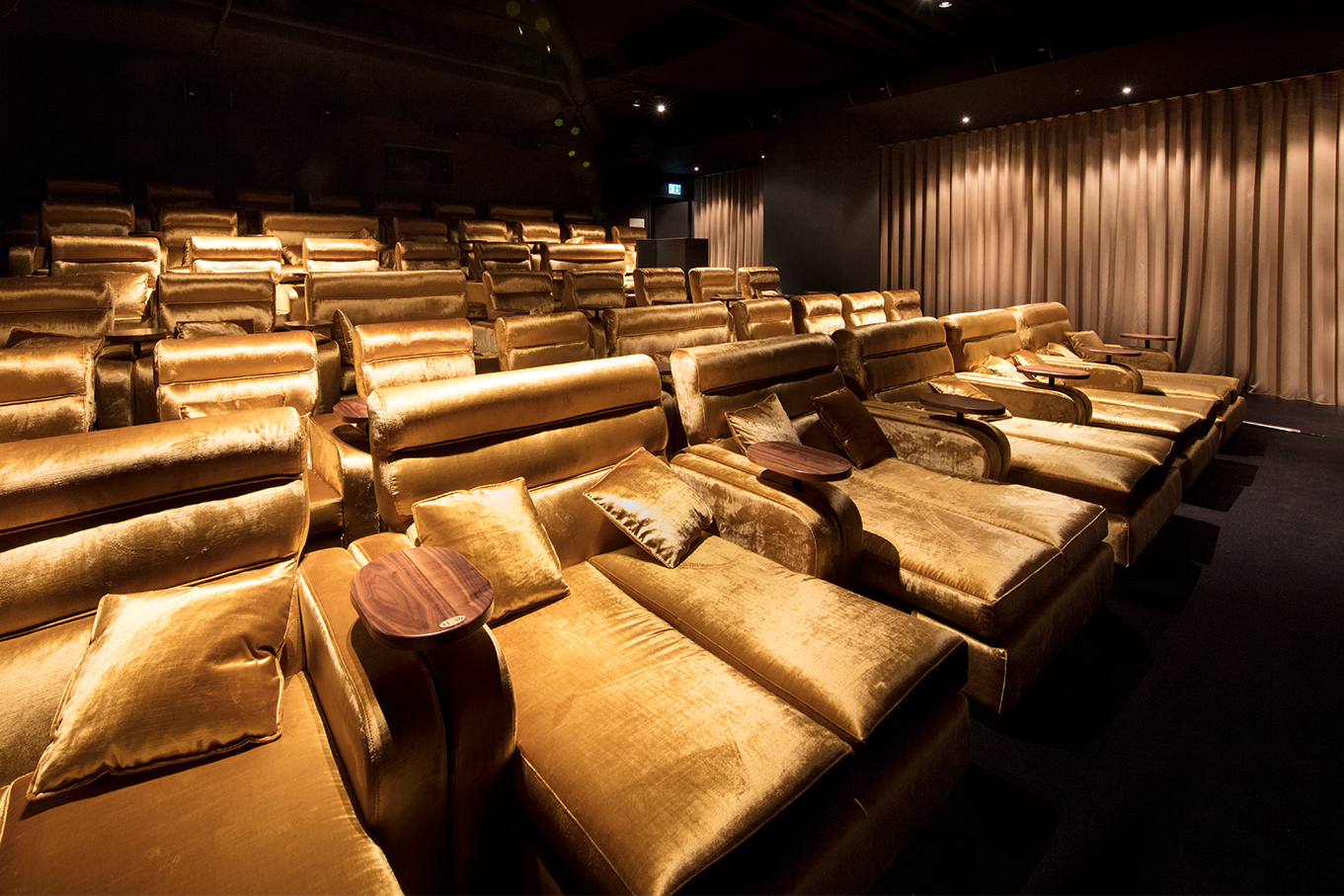 Grosses Kino zum verkleinerten Preis